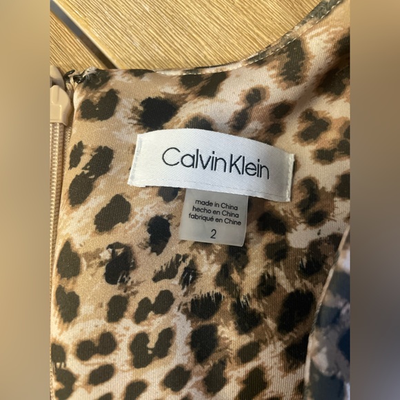 Calvin Klein Women's Animal Print Sleeveless V Neck Dress Brown Size 2 - Picture 3 of 4